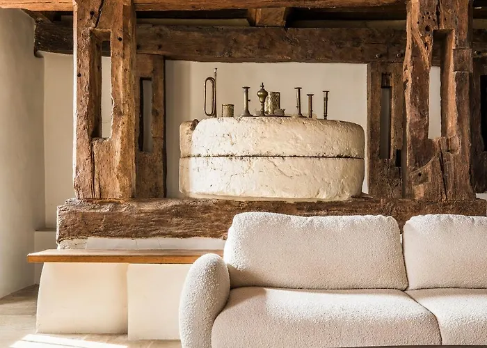 Le Beau Moulin Couette-café 3*