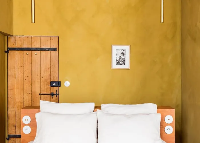 Le Beau Moulin Couette-café 3*